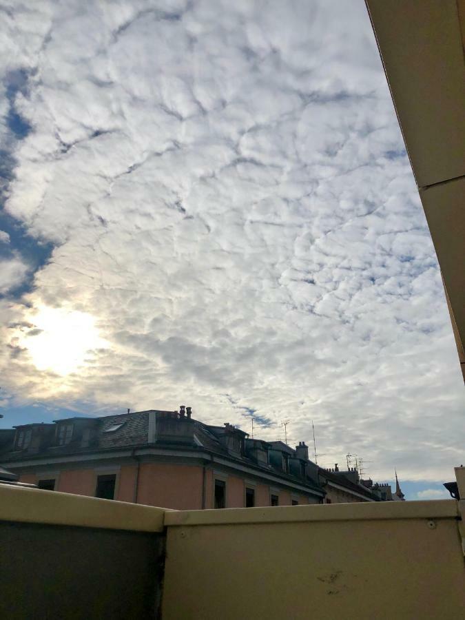 Cool & Central 2 Bedroom In Heart Of Eaux-Vives Geneve Exteriör bild